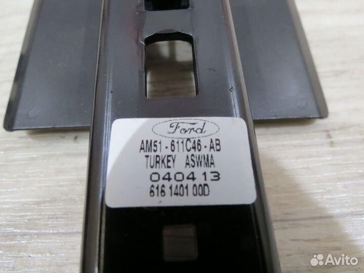 Механизм регулировки ремня Ford Focus 3