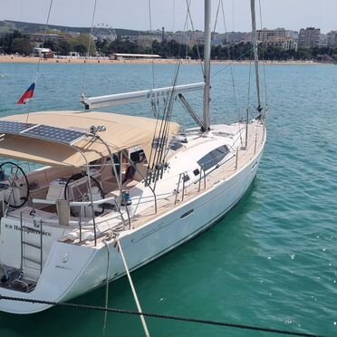 Парусная яхта Beneteau Oceanis 50