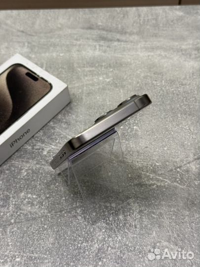 iPhone 15 Pro, 256 ГБ