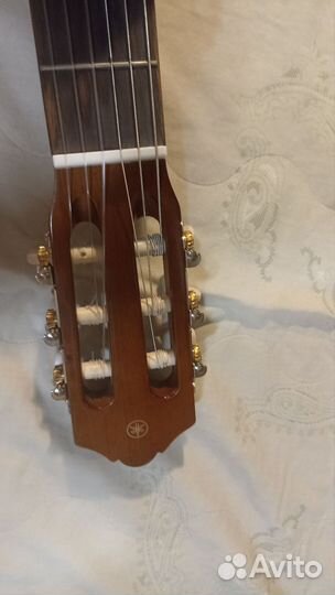 Классическая гитара yamaha c40