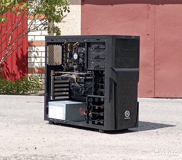 Игровой компьютер: Core i3/GTX 960/SSD
