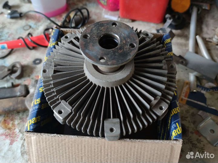 Вискомуфта вентилятора Mitsubishi L200