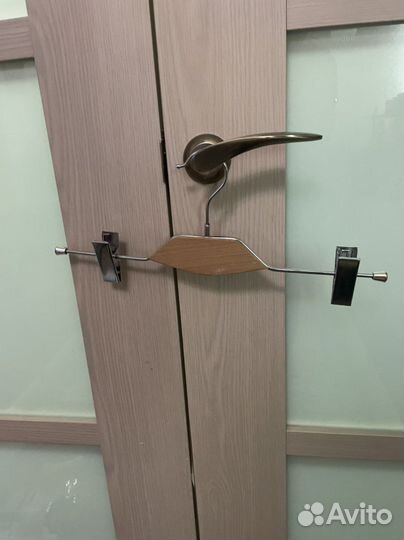 Вешалка для одежды