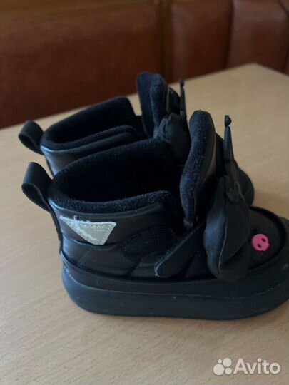 Ботинки демисезонные для девочки 26 27