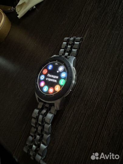 Смарт-часы Samsung Galaxy Watch 46mm