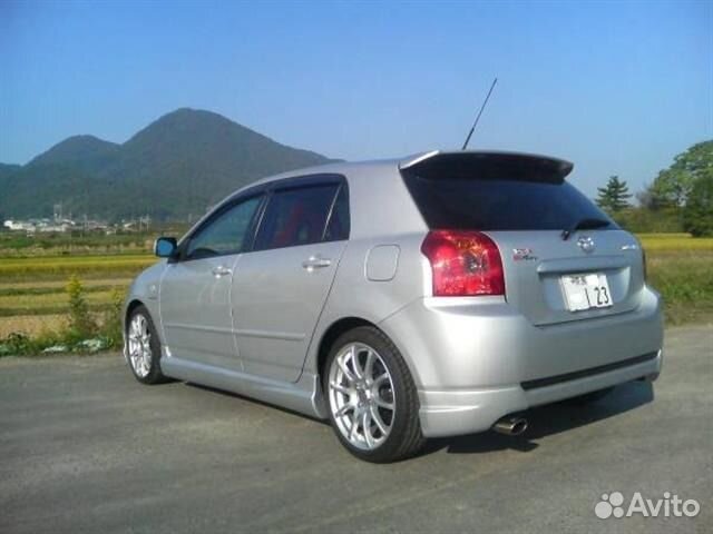 Toyota Alex / Runx комплект обвеса Gialla