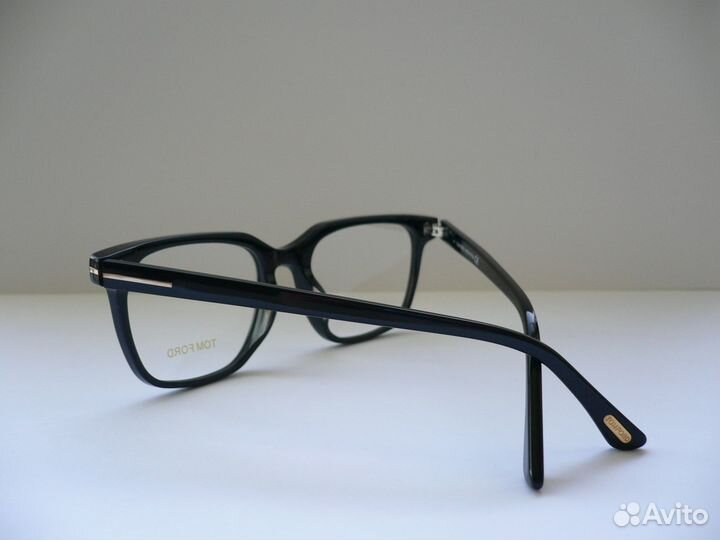 Оправы для очков унисекс Tom Ford TF5818-B