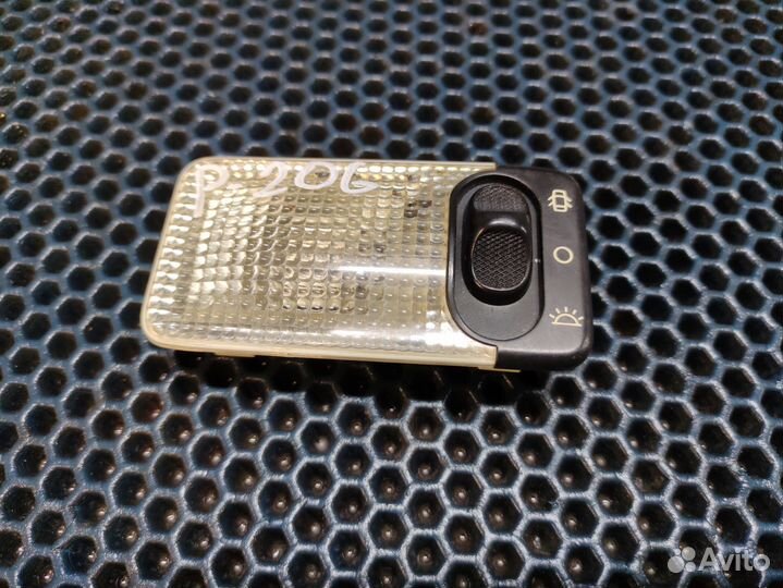 Плафон салона Peugeot 206