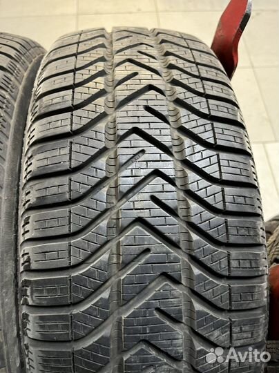 Pirelli Winter 210 SnowControl Serie III 205/55 R16