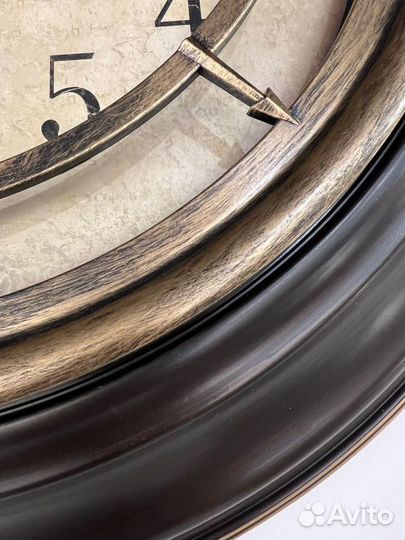 L1483 Часы настенные d57х5,1