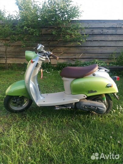 Скутер yamaha