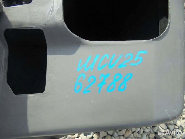 Бардачок Toyota Camry Gracia MCV25 2MZ-FE 2001/6