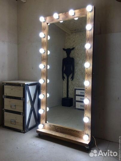 Гримерное зеркало