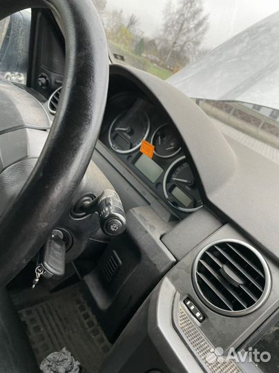 Щиток приборов панель дискавери 3 2.7дтзель