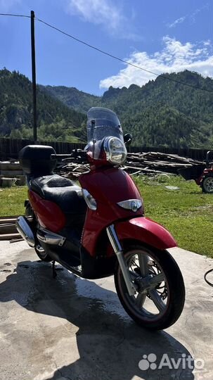 Продам Aprilia Scarabeo 250ie
