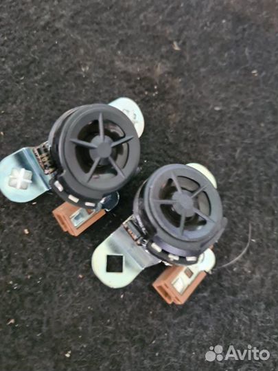 Динамик высокочастотный Nissan Juke F15 HR16DE