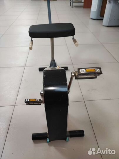 Велотренажёр складной ретро циклон-1 СССР