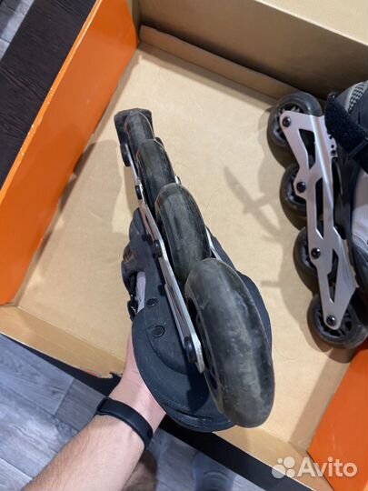 Роликовые коньки bone