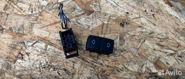 Кнопка регулировки сидений BMW E38 8366506