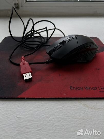 Игровая мышь bloody V7 (коврик в подарок)