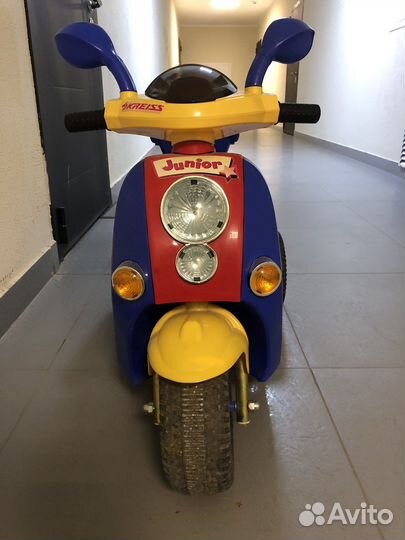 Электромобиль, электромотороллер, велосипед