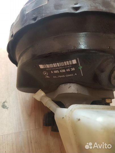 Мерседес 203 вакуум тормозной