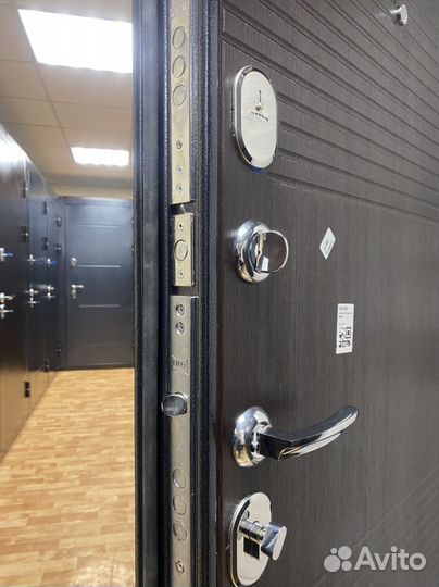 Дверь входная