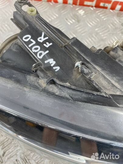 Фара передняя правая Фольксваген Поло мк 5