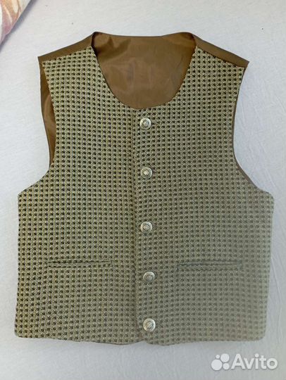 Жилетка для мальчика 110 116