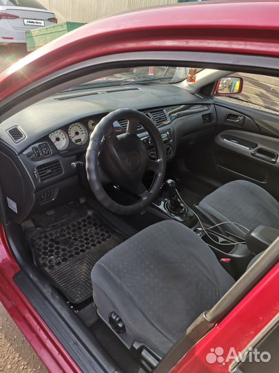 Mitsubishi Lancer 1.6 МТ, 2005, 216 000 км