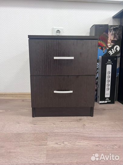 Тумба прикроватная, коричневая