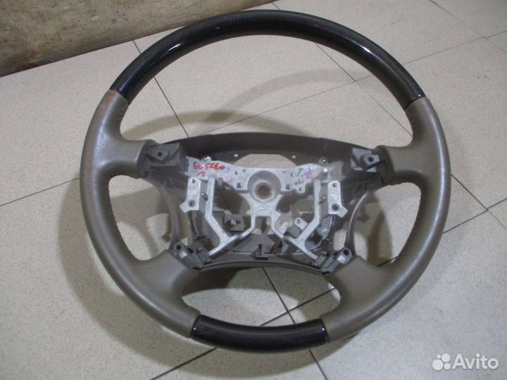 Рулевое колесо Toyota Land Cruiser Prado 120