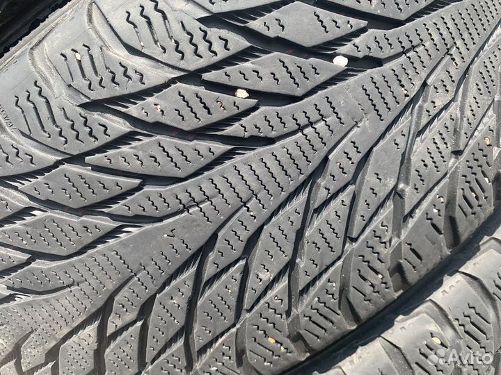 Nokian Tyres Hakkapeliitta R2 205/60 R16