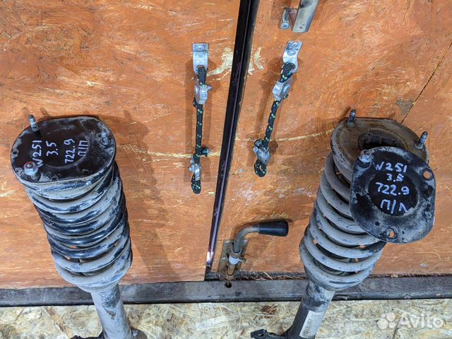 Стойки в сборе mercedes w251 передние