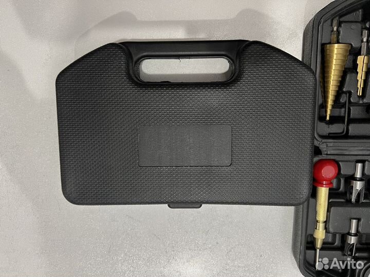 Набор коронок инструменты