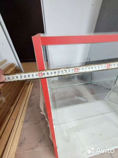 Полка витрина