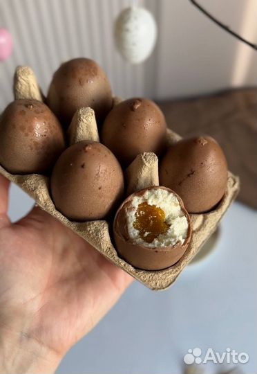 Пироженное муссовое яйцо