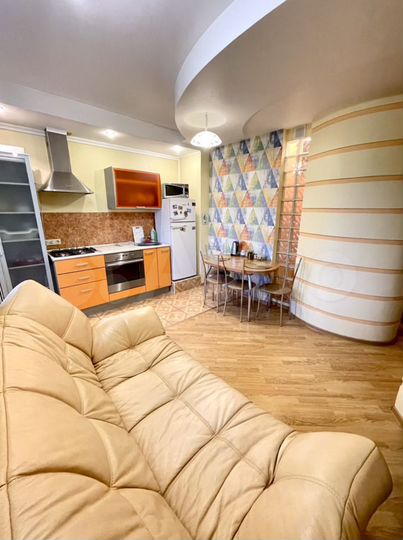 2-к. квартира, 46 м², 8/10 эт.