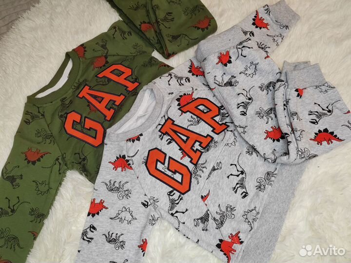Детский костюм GAP