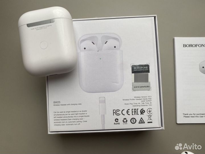 Беспроводные наушники airpods