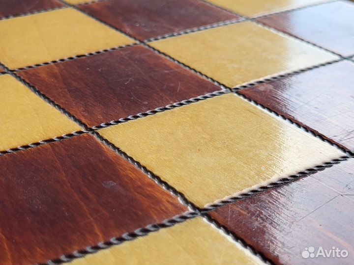 Резные шахматы ручной работы из дерева, сувенирные