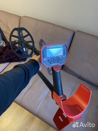 Металлоискатель Minelab vanquish 540