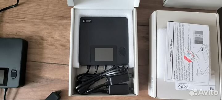 Умное зарядное устройство DJI Mini 4 Pro - Новое