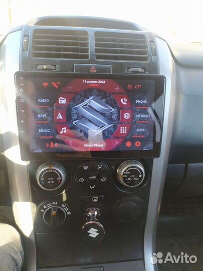 Сенсорная магнитола