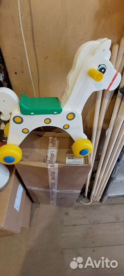 Игрушка качалка лошадь