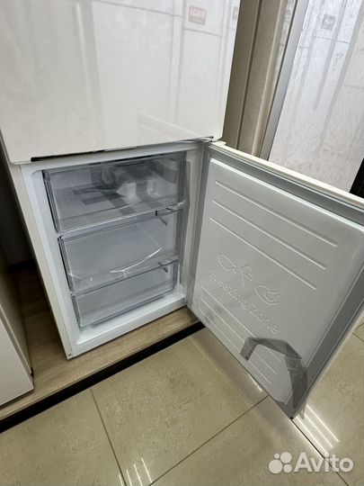 Холодильник двухкамерный LG GA-B459secl