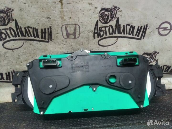 Щиток приборов Renault Sandero K4MA690 2011