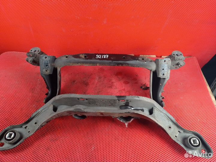 Балка подвески задняя Volvo S80 AS60 B8444S 313290