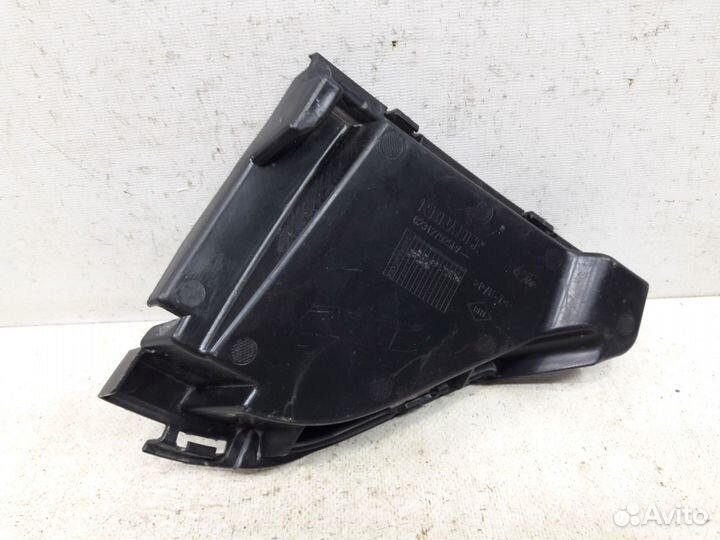 Воздуховод радиатора правый Renault Logan 2 2014