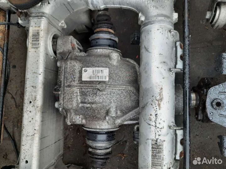 Задний редуктор бмв 5 7 3.08